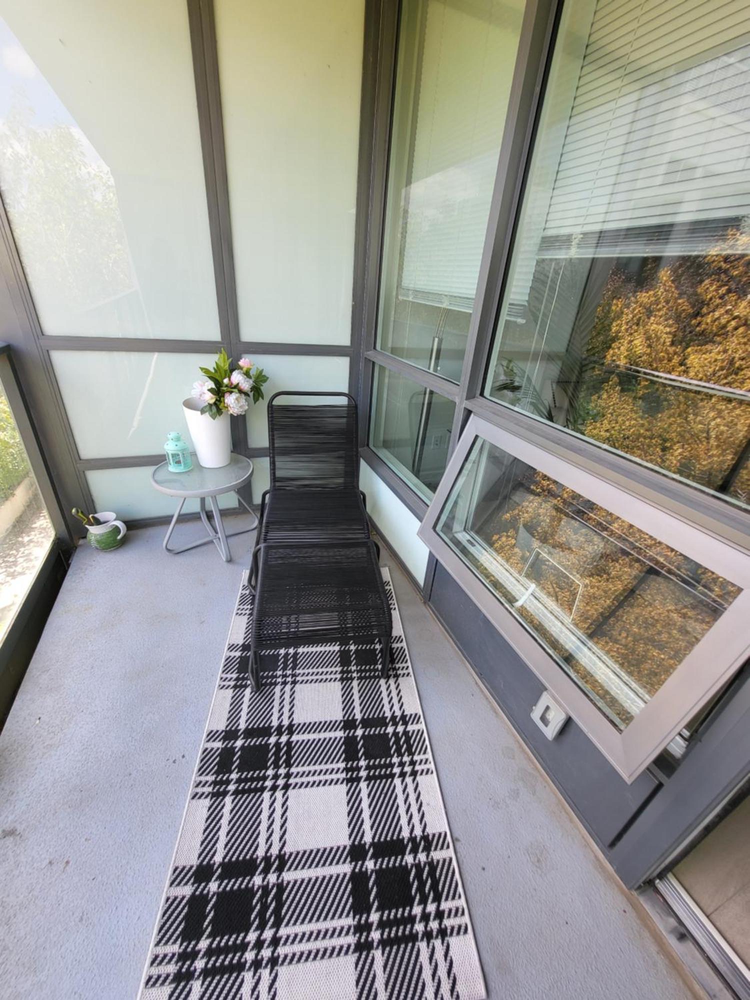 Your Perfect Escape - Modern Landmark Condo In Downtown Calgary - Free Parking- Premium Location Dış mekan fotoğraf